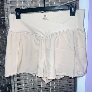 JoyLab High Waist Cream Shorts
